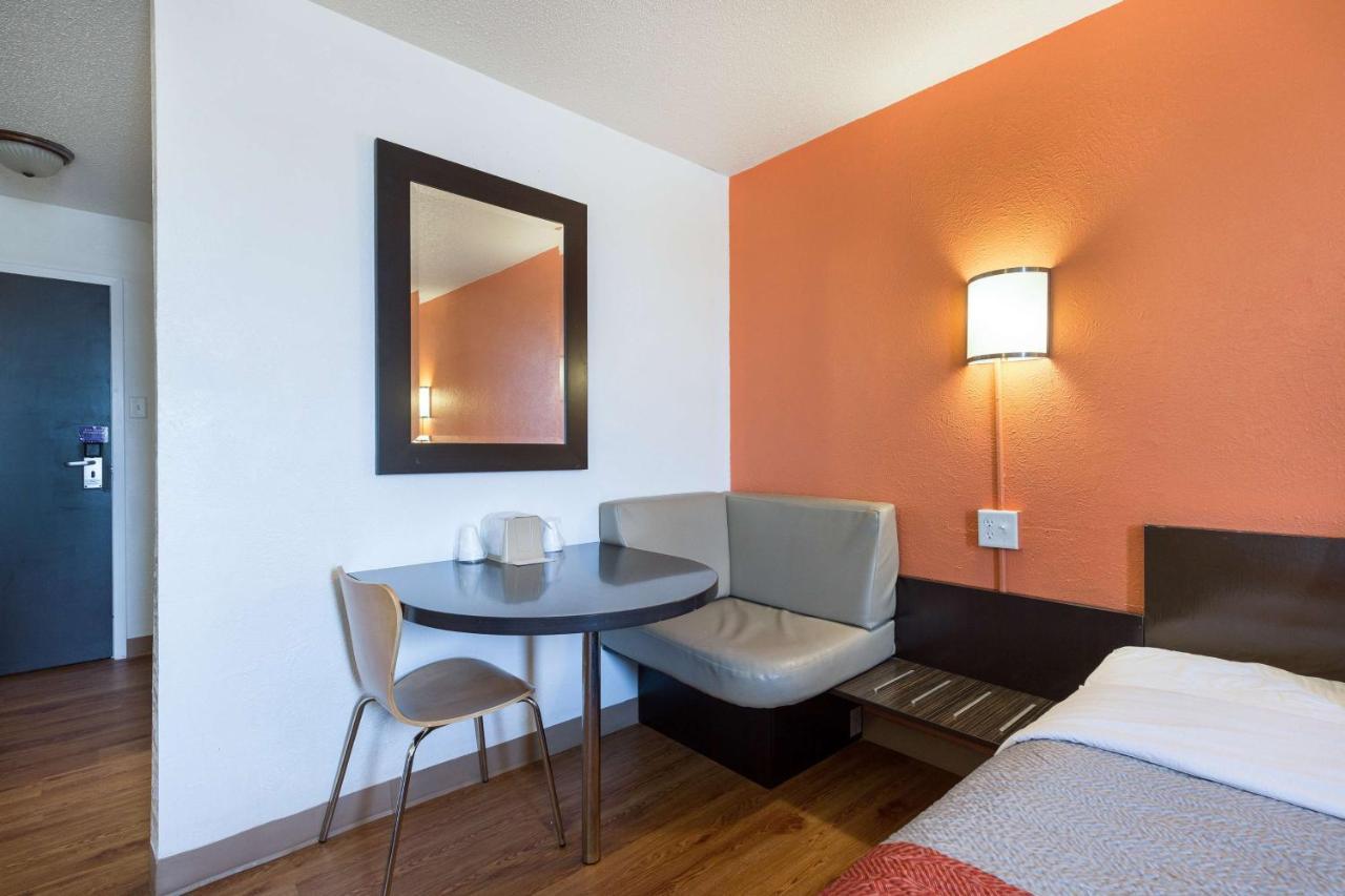 Motel 6-Lincoln, Il 外观 照片