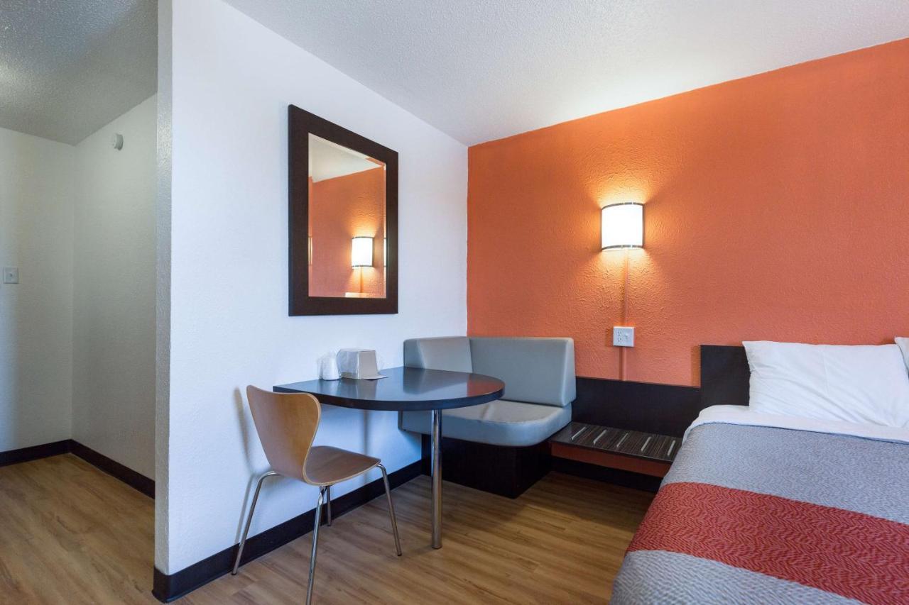 Motel 6-Lincoln, Il 外观 照片